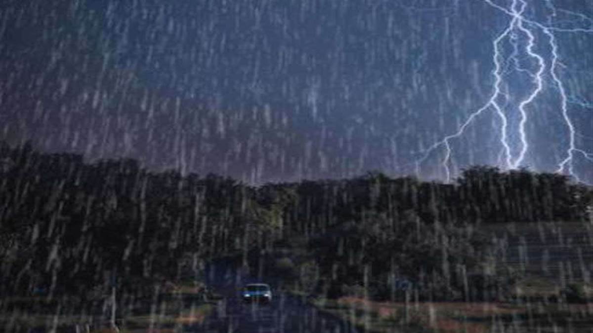 https://www.jagranimages.com/images/newimg/26072022/26_07_2022-lightning_weather_4_22927482.jpg