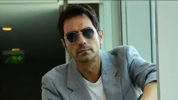 Bollywood News: फिल्म '3 मंकीज' में लूट को अंजाम देते नजर आएंगे अर्जुन रामपाल