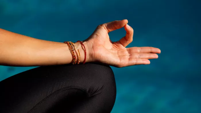 Gyan Mudra Benefits: ज्ञान मुद्रा करने के फायदे व करने का तरीका
