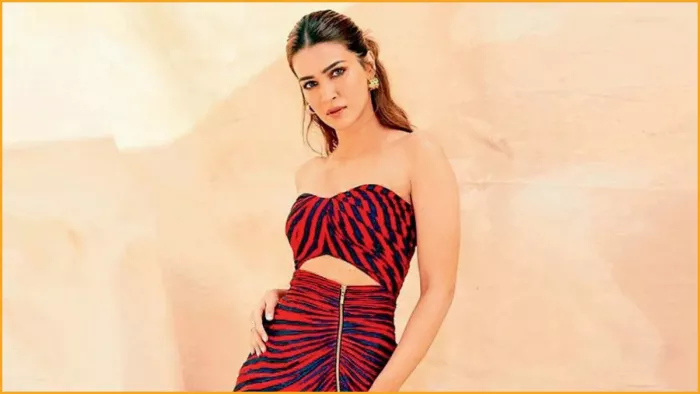 Bollywood actress Kriti Sanon Birthday. Photo- Mid day