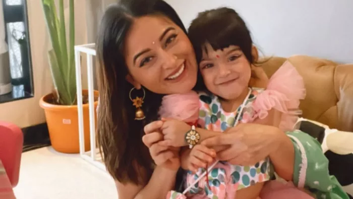 Mahhi Vij Befitting Reply to Trolls for Targeting Daughter Tara Bhanushali Namaz Video/Instagram