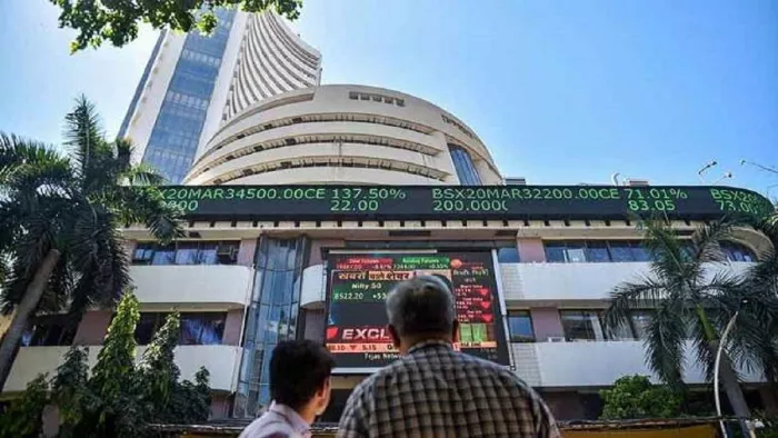 सेंसेक्स 0.53 प्रतिशत की बढ़त के साथ 66,707 अंक पर बंद हुआ है।