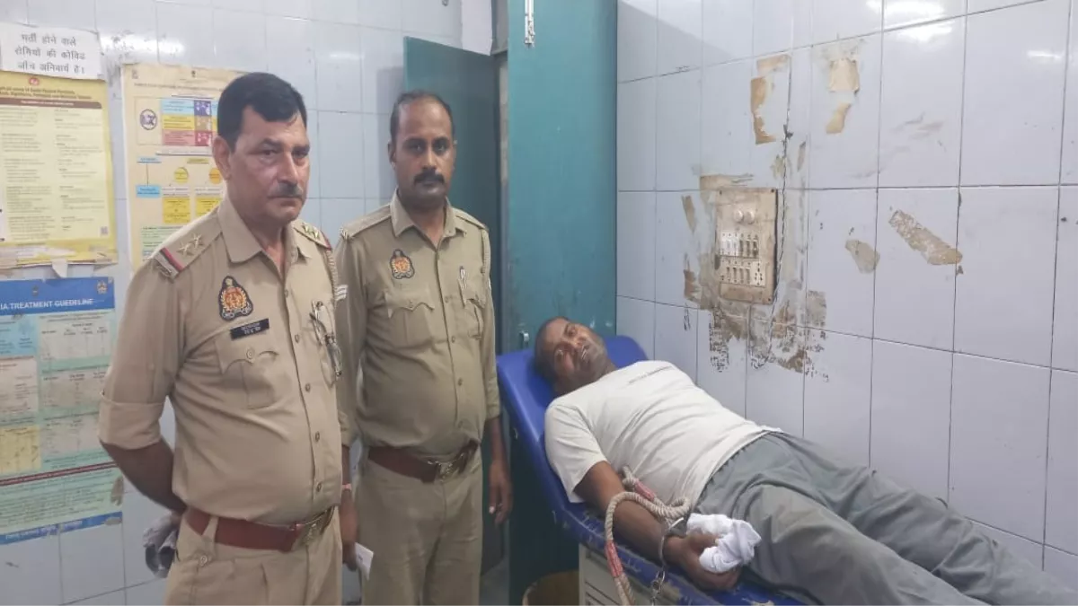 Bulandshahar : मुठभेड़ के बाद मेरठ के दो बदमाश गिरफ्तार, एक को लगी गोली, गुलावठी में डाली थी डकैती