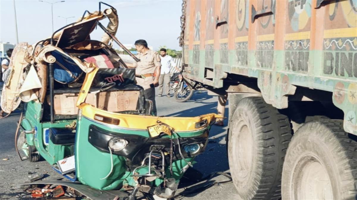 hapur city news two killed in tragic pilkhuwa accident