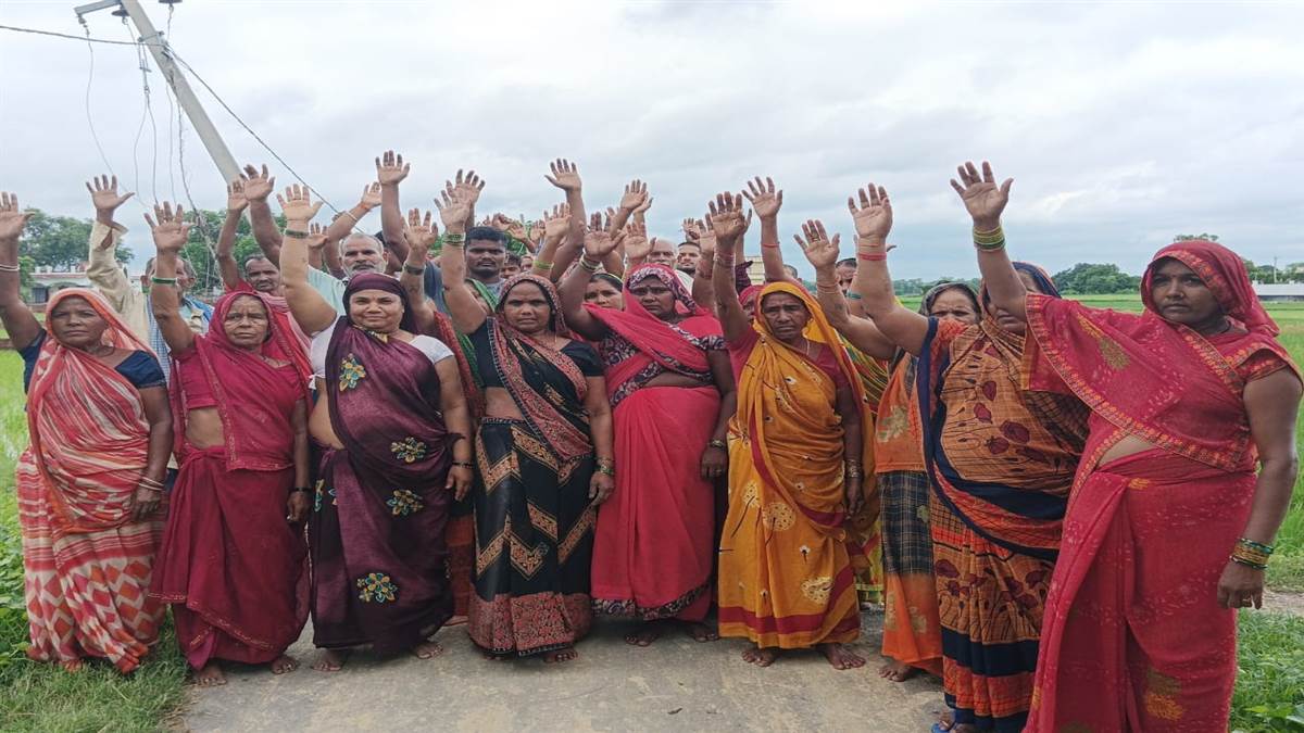 mau villagers protest smart meter installation electricity cut off