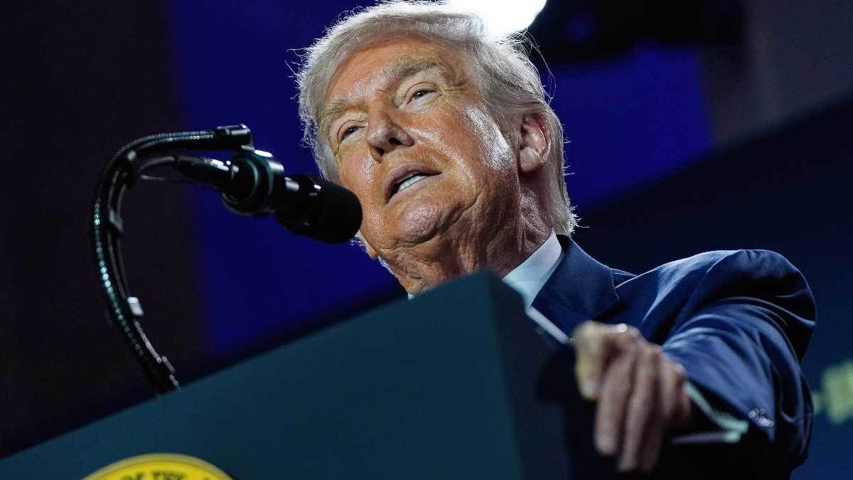 https://www.jagranimages.com/images/newimg/26072025/26_07_2025-donald_trump_1_23994736.jpg