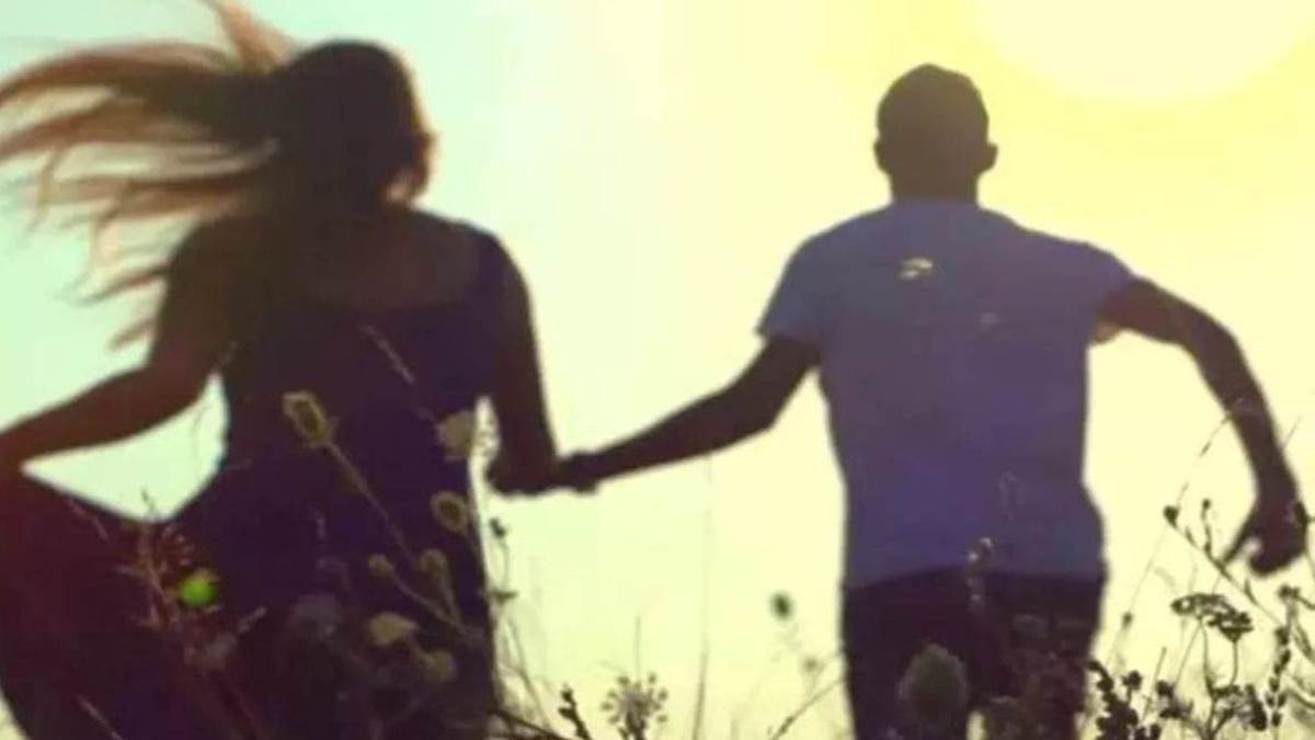 hapur city news mother of four elopes with lover police investigate