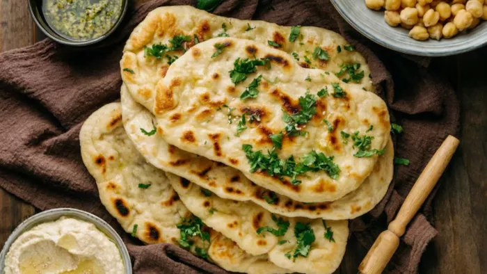 बटर गार्लिक नान ने जीता दुनिया का दिल, भारतीय ब्रेड का बजा डंका! (Picture Credit- Freepik)