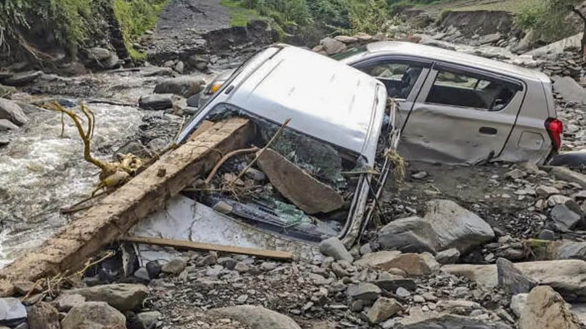https://www.jagranimages.com/images/newimg/26072025/26_07_2025-himachal_flood_news_23994778.jpg