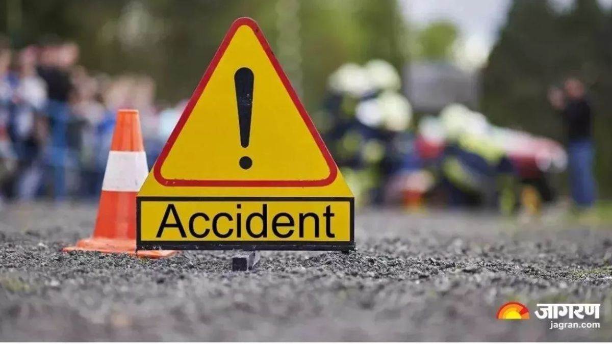 https://www.jagranimages.com/images/newimg/26072025/26_07_2025-road_accident_23994861.jpg