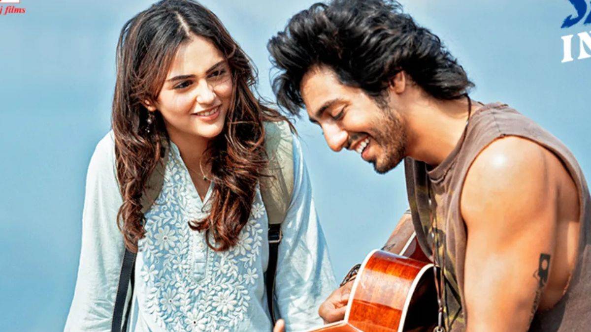 https://www.jagranimages.com/images/newimg/26072025/26_07_2025-saiyaara_song_23995119.jpg