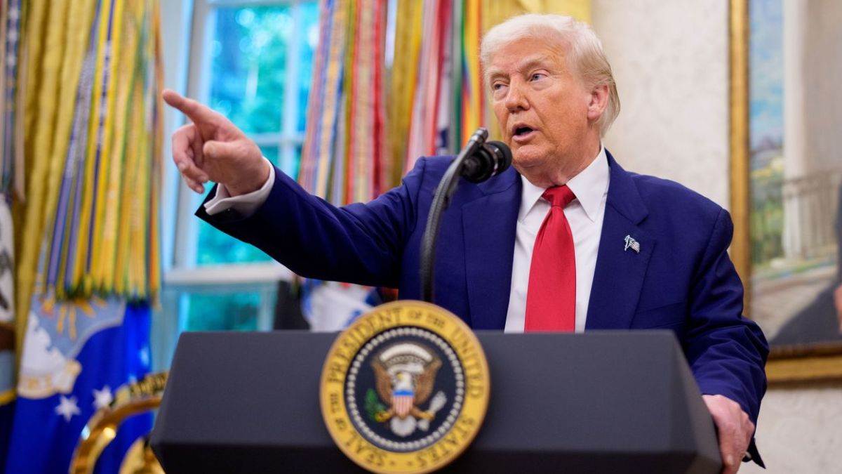 https://www.jagranimages.com/images/newimg/26072025/26_07_2025-trump_news_26_23995452.jpg