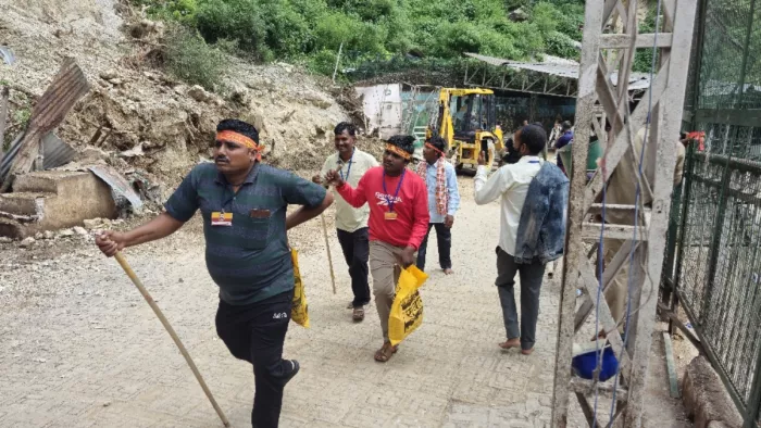 Vaishno Devi:पांच घंटे मिली श्रद्धालुओं को हेकीकाप्टर सेवा (जागरण फोटो)