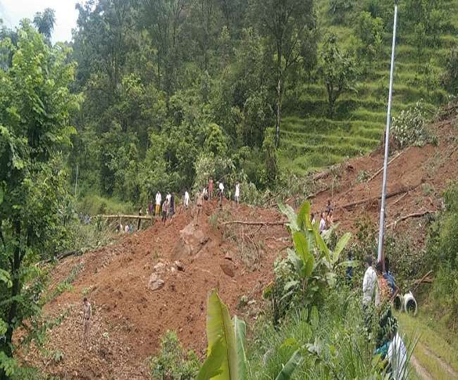 soldiers wife buried in landslide in pithoragarh sdrf team leaves 13 families flee