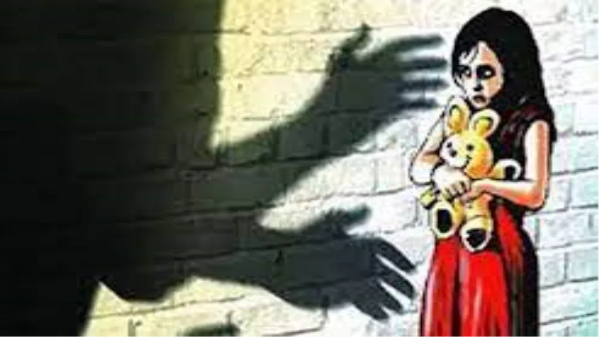 Allahabad High Court: पांच साल की बच्ची से हैवानियत करने वाला अभियुक्त दया का हकदार नहीं, सजा है जरूरी - Allahabad High Court accused of cruelty with girl child does not deserve Allahabad High Court: पांच साल की बच्ची से हैवानियत करने वाला अभियुक्त दया का हकदार नहीं, सजा है जरूरी - Allahabad High Court accused of cruelty with girl child does not deserve