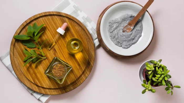 Skin Care: त्वचा के लिए बेहद फायदेमंद है फेशियल ऑयल्स का इस्तेमाल