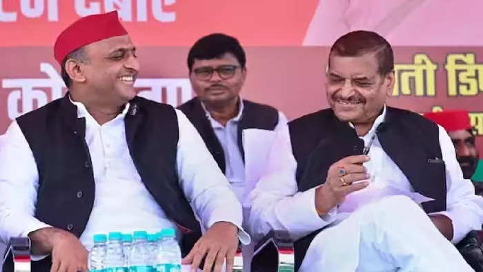 By Election Ghosi: अखिलेश यादव के साथ शिवपाल यादव