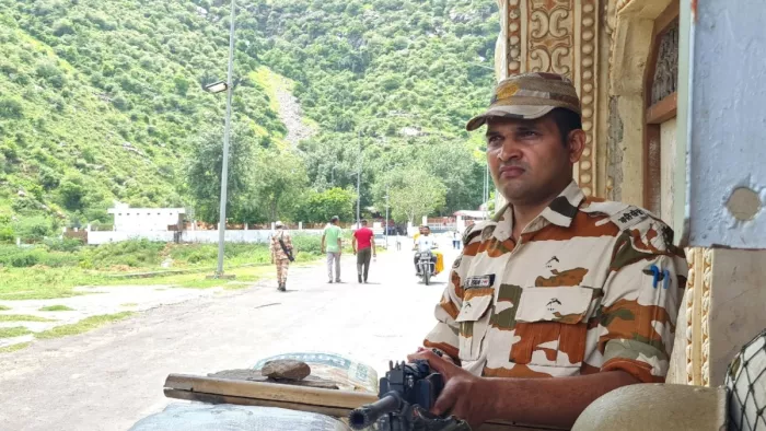 नूंह शिवलिंग पर जलाभिषेक करने की घोषणा पर आरडीएक्स से उड़ाने की धमकी (file photo)