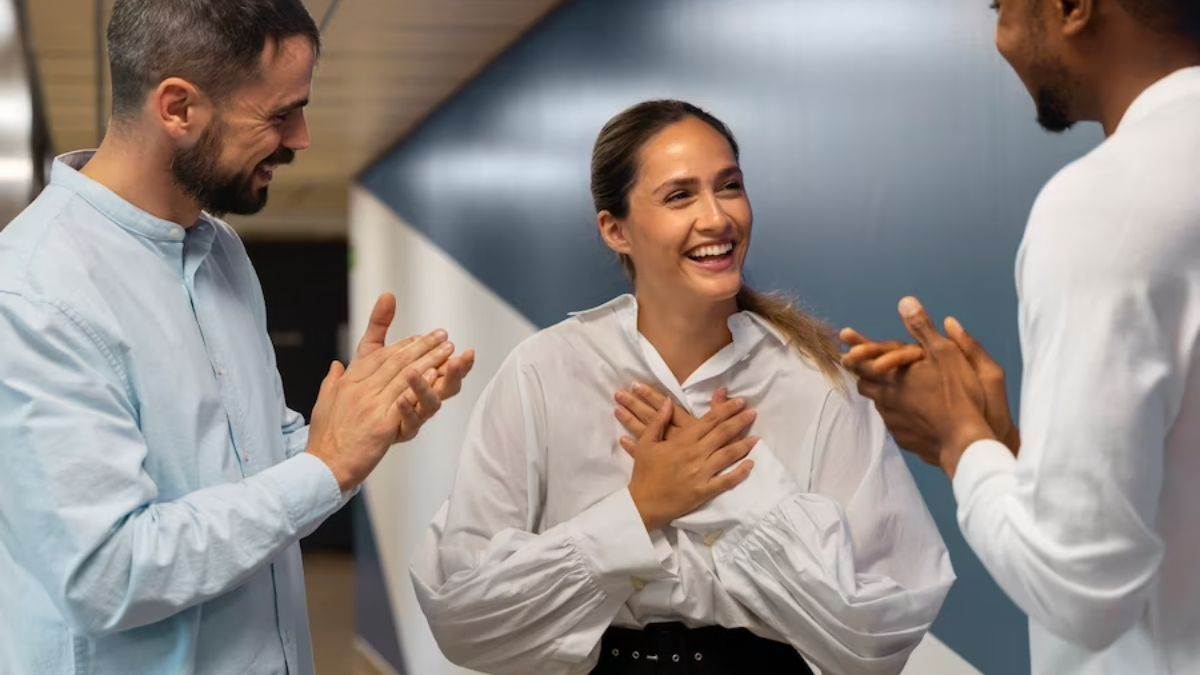 follow easy tips to maintain good relations with everyone at work