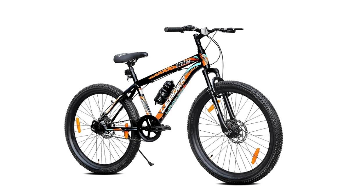 https://www.jagranimages.com/images/newimg/26082024/26_08_2024-cycle_covor_image_23785236_141435635.jpg