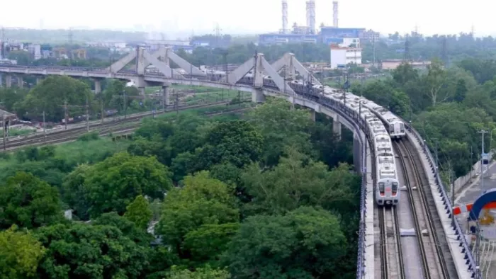 69 पेड़ों को बचाने के लिए डीएमआरसी ने फेज 4 कॉरिडोर के प्लान को किया रीडिजाइन। (स्रोत- डीएमआरसी)