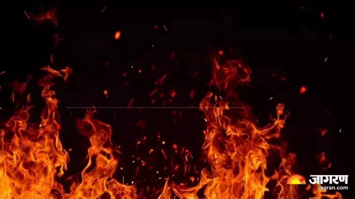https://www.jagranimages.com/images/newimg/26082024/26_08_2024-fire_1_23785229.jpg