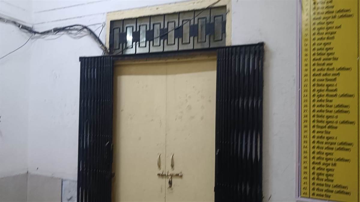 https://www.jagranimages.com/images/newimg/26082025/26_08_2025-26mod_5_26082025_526.jpg