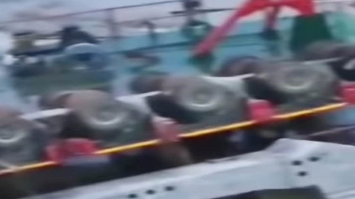 https://www.jagranimages.com/images/newimg/26082025/26_08_2025-accident_24025824_18533758.jpg