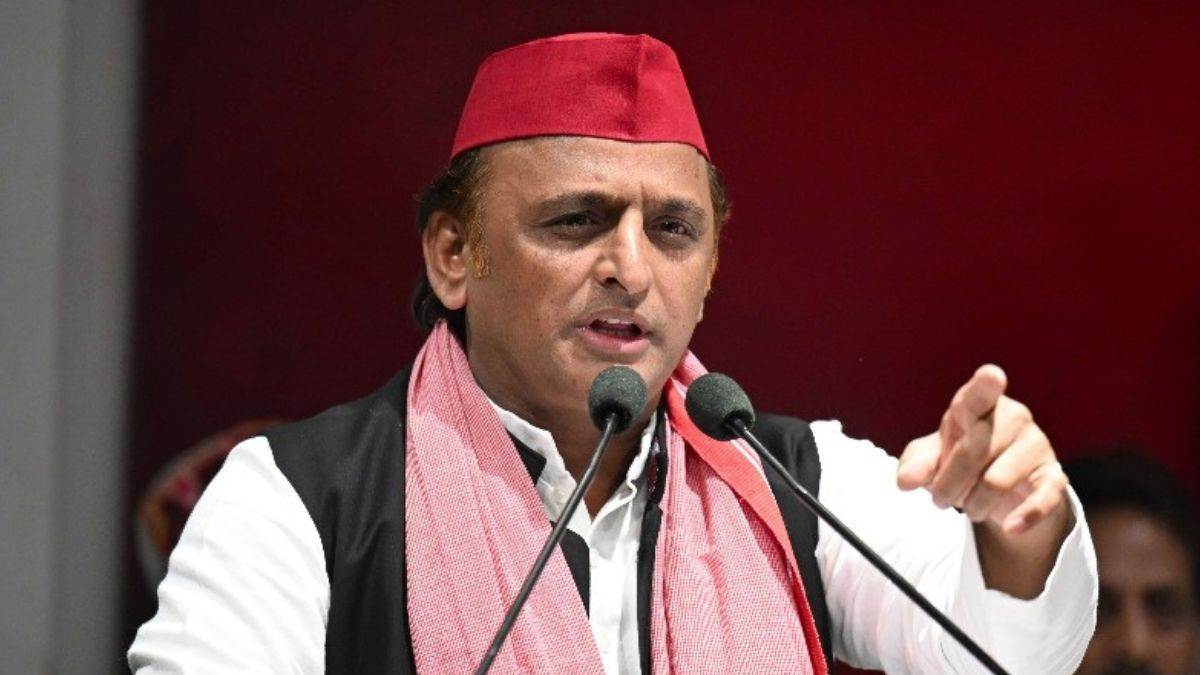 https://www.jagranimages.com/images/newimg/26082025/26_08_2025-akhilesh_yadav_jagran_24025537.jpg