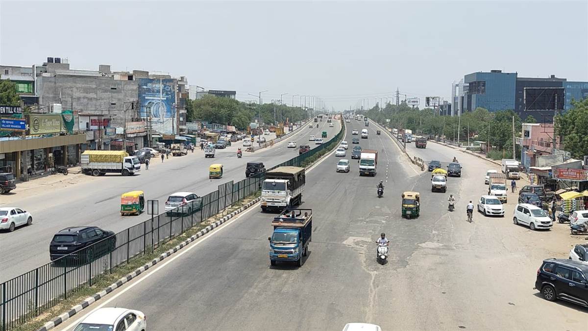 https://www.jagranimages.com/images/newimg/26082025/26_08_2025-gurugram_news_76_24025302.jpg