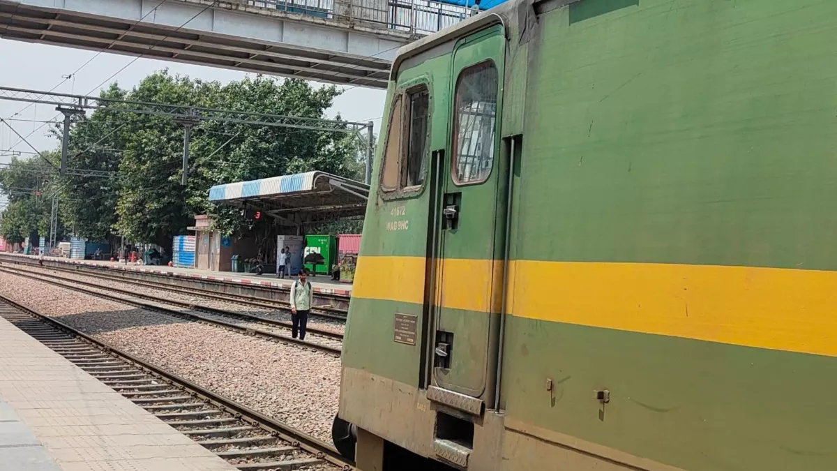 चौंकाने वाली रिपोर्ट: हर साल ट्रेनों की चपेट में आने से 100 से ज्यादा मौतें, सामने आया ये बड़ा कारण