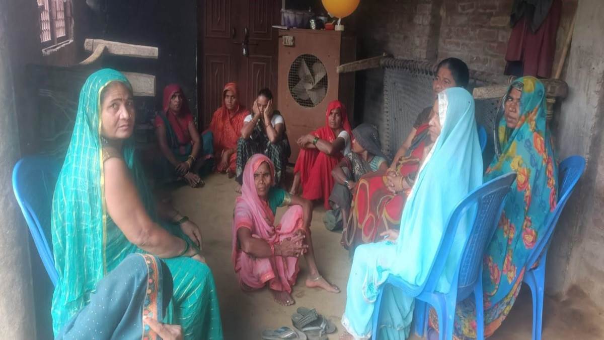 https://www.jagranimages.com/images/newimg/26082025/26_08_2025-kaushambi_accident_24025643.jpg