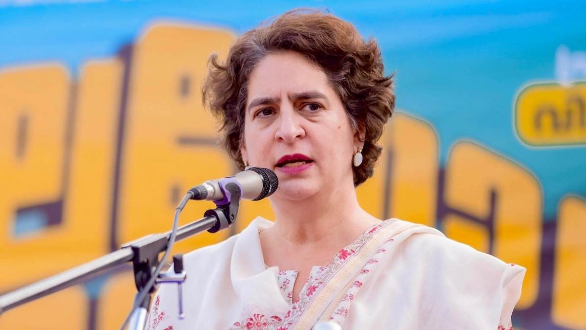 https://www.jagranimages.com/images/newimg/26082025/26_08_2025-priyanka-gandhi_24025140_72945334.jpg
