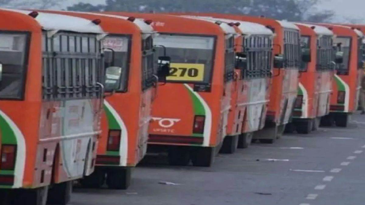 https://www.jagranimages.com/images/newimg/26082025/26_08_2025-rewari_roadways_bus_stand_24025723_182750332.jpg