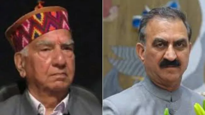 पूर्व मुख्यमंत्री शांता कुमार और मुख्यमंत्री सुखविंदर सिंह सुक्खू।