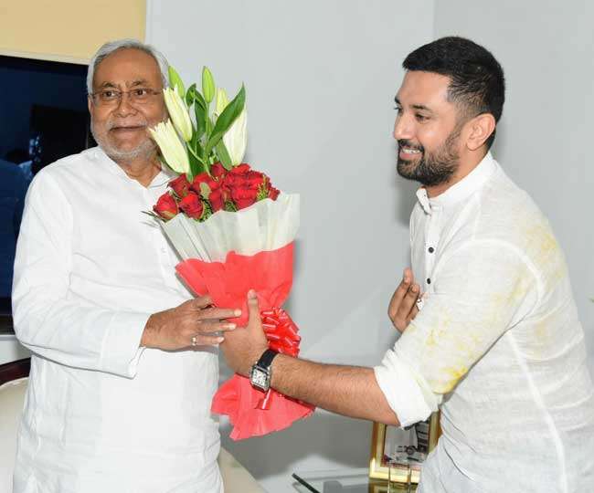 Chirag Paswan met CM Nitish Kumar in Patna and took his blessings said Tejashwi quit childish