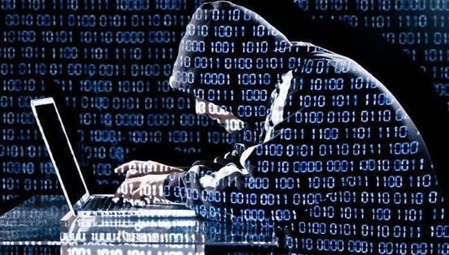 Shadow of cybercrime on social media Bareilly News