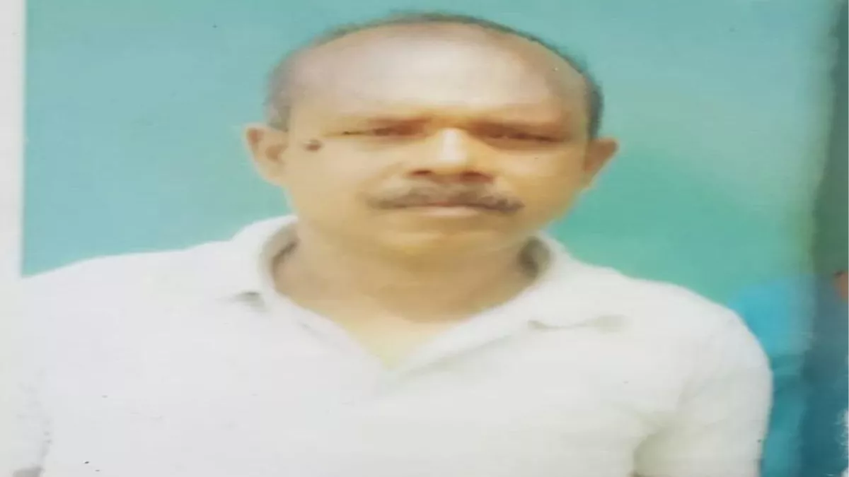 Jamshedpur News : चाकुलिया के माटियाबांधी पिकेट में पदस्थापित सेप जवान नहाने के तुरंत गिर पड़ा, मौके पर ही हो गई मौत