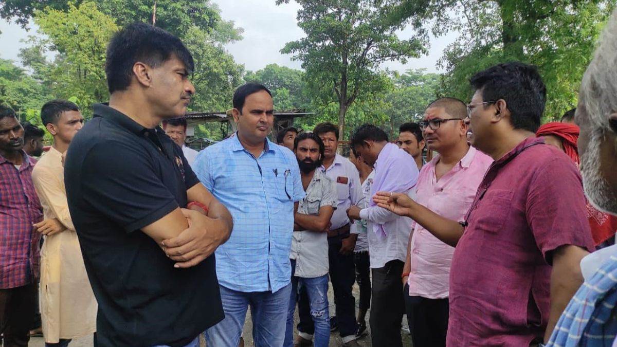 सातवें दिन भी बार्डर पर लोगों की आवाजाही पर रही रोक। फोटो- जागरण