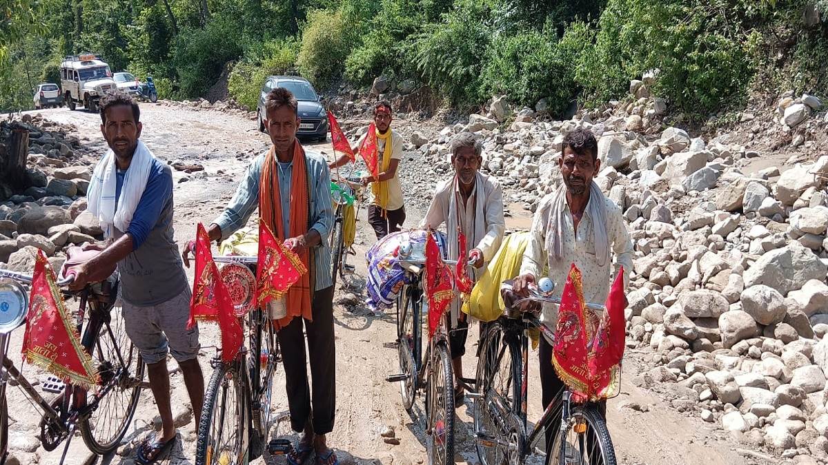 https://www.jagranimages.com/images/newimg/26092022/26_09_2022-purnagiri_23099565.jpg