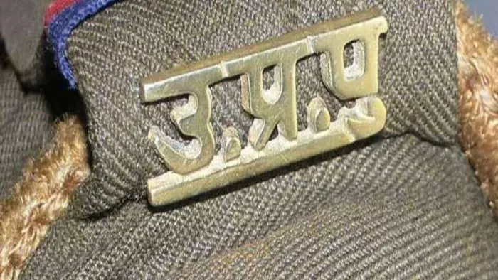 Meerut News मेरठ में दारोगा ने बाइक सवार को टक्कर मार दी।