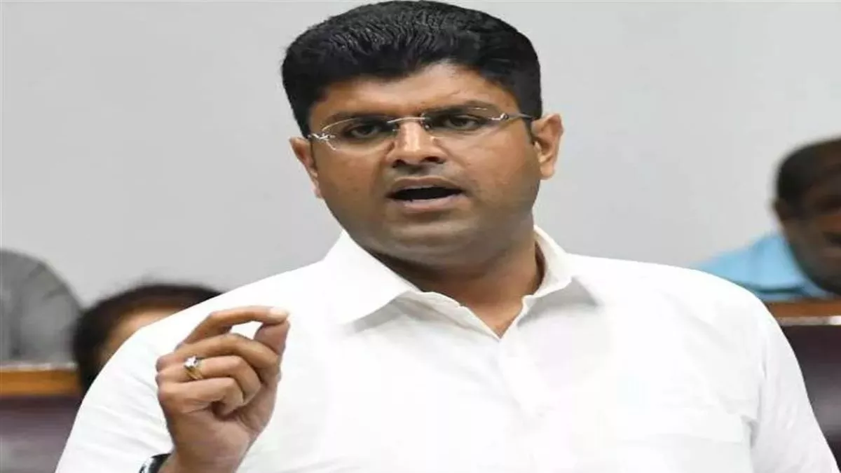 गहलोत सरकार ने पांच साल बर्बाद करने का किया काम, दुष्यंत चौटाला बोले- महिलाओं और दलितों पर हो रहा अत्याचार