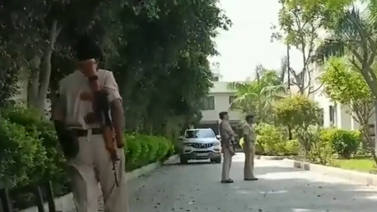 ED Raid- राजस्थान के गृह मंत्री राजेंद्र सिंह यादव की बढ़ी मुश्किलें, एक साल बाद फिर ED की टीम ने मारी रेड