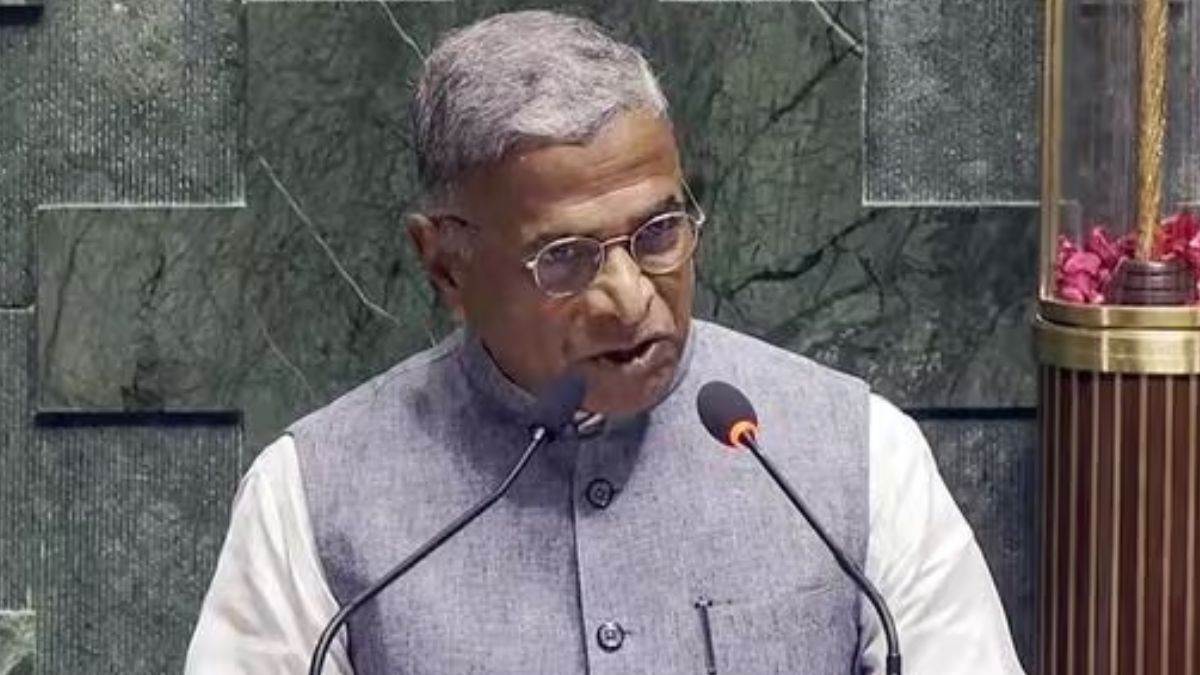 https://www.jagranimages.com/images/newimg/26092023/26_09_2023-rajya_sabha_deputy_chairman_harivansh_23540426.jpg