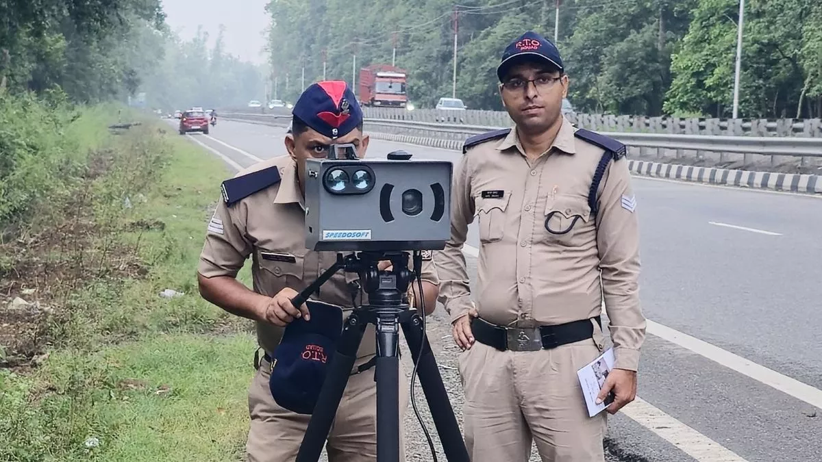 Uttarakhand Traffic Challan Price Hike :- अब उत्तराखंड में ट्रैफिक नियम तोडना पड़ेगा और भी महंगा, दोगुना हुआ जुर्माना, देखिये जुर्माने की पूरी लिस्ट !