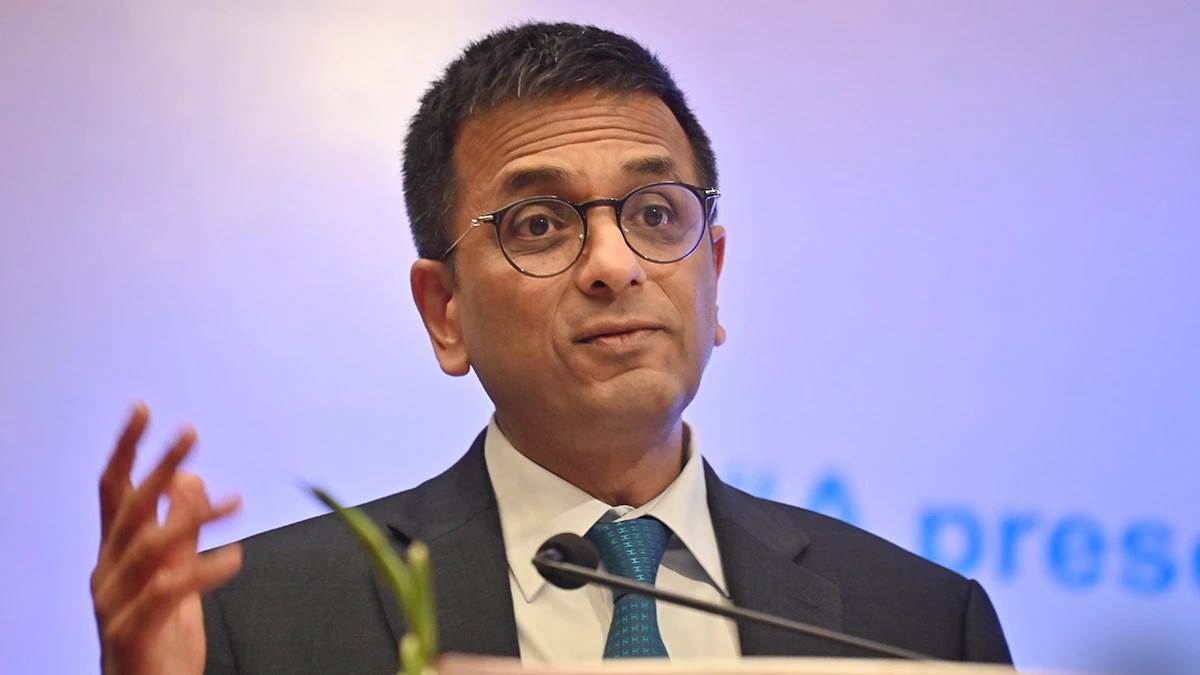 https://www.jagranimages.com/images/newimg/26092025/26_09_2025-chandrachud_24061457_23931858.jpg