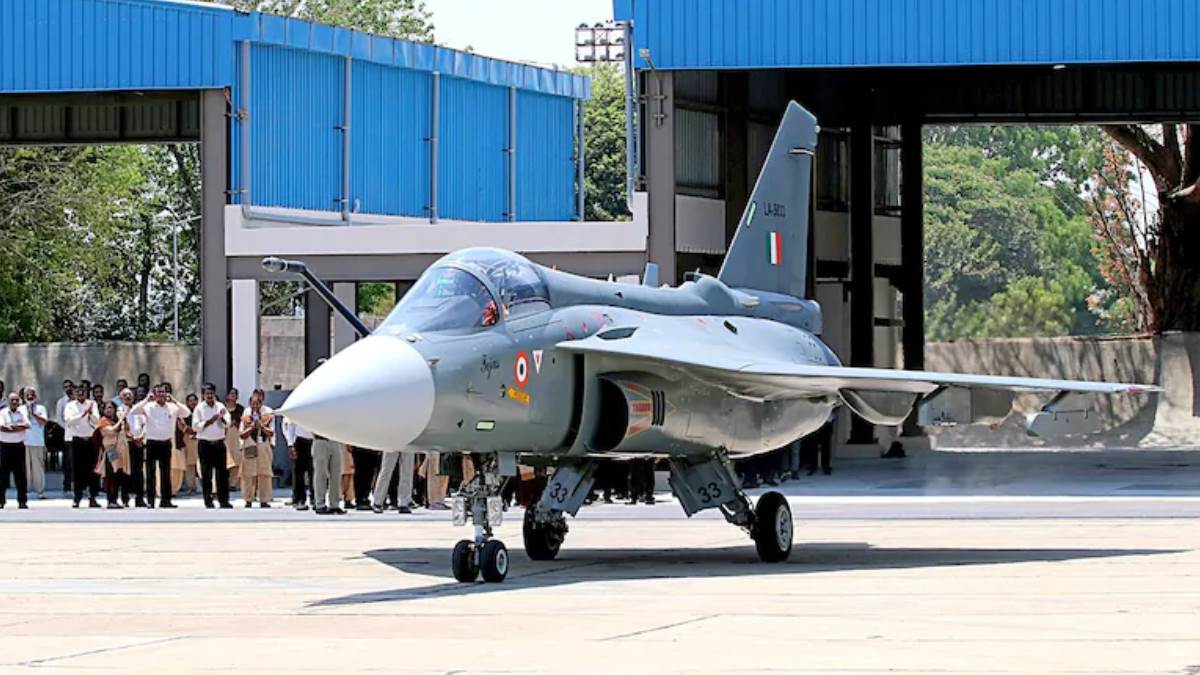 https://www.jagranimages.com/images/newimg/26092025/26_09_2025-fighter_plan_24060716.jpg