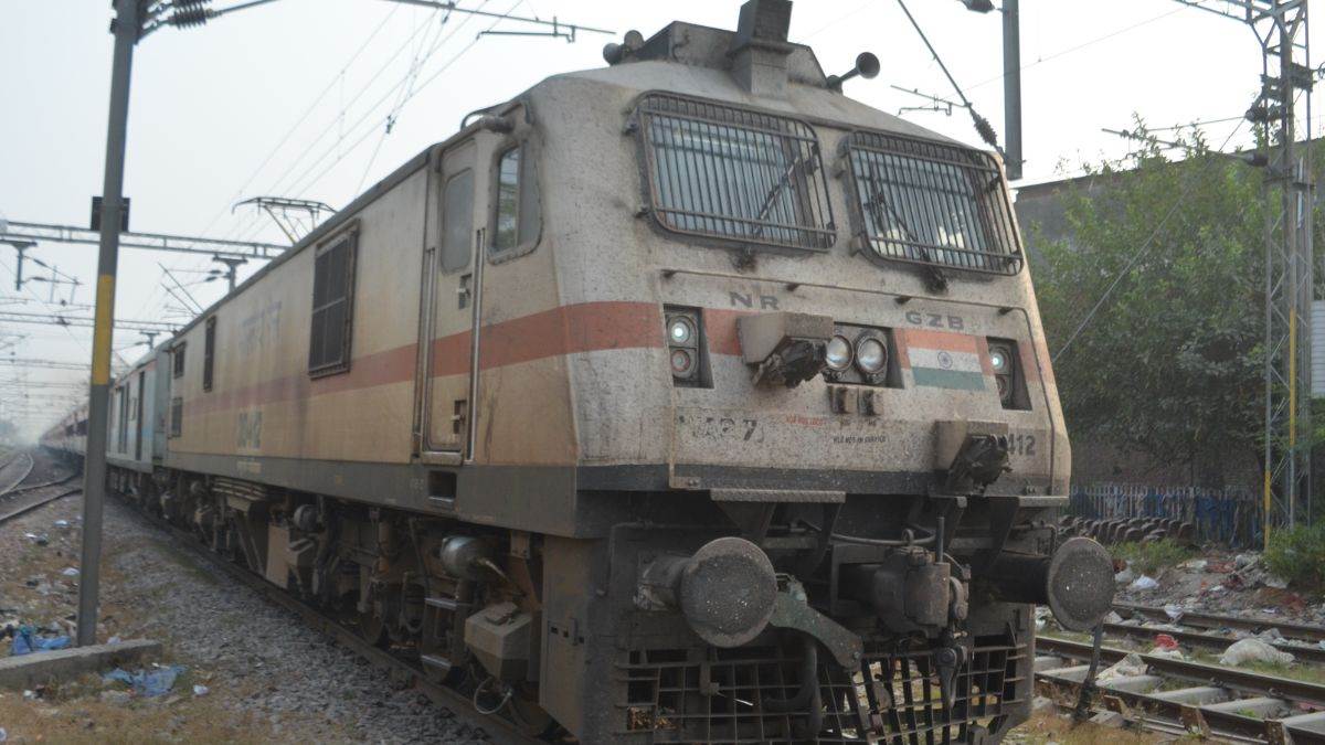 https://www.jagranimages.com/images/newimg/26092025/26_09_2025-hardoi_news_24060977.jpg