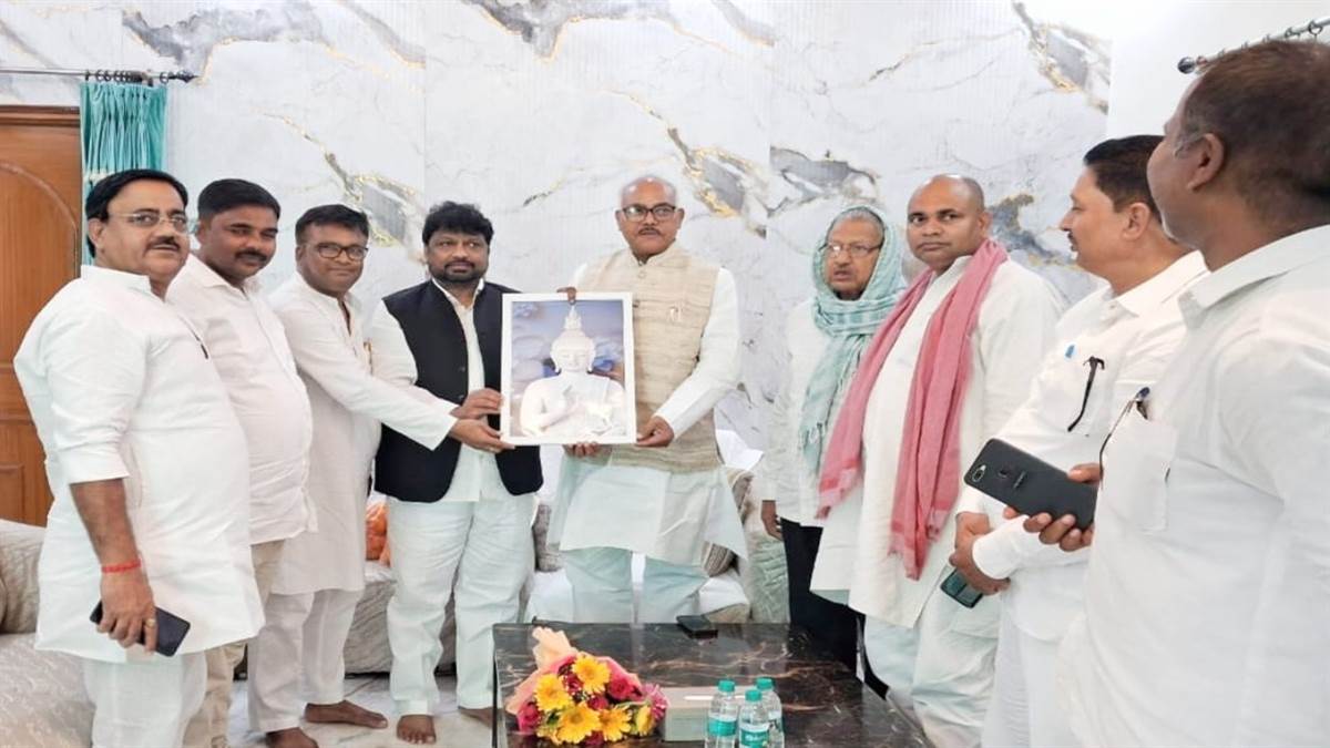 https://www.jagranimages.com/images/newimg/26092025/26_09_2025-mlc_24061043.jpg