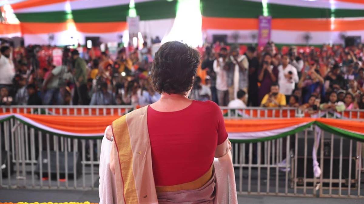 https://www.jagranimages.com/images/newimg/26092025/26_09_2025-priyanka_gandhi_24060751.jpg